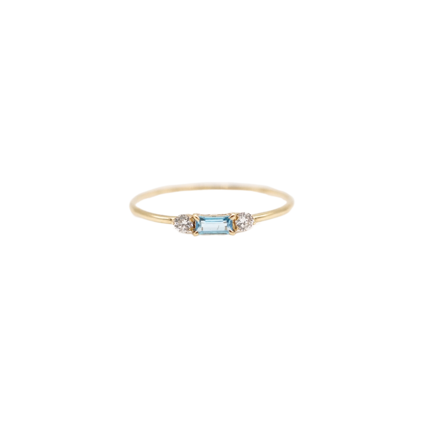 Anillo oro amarillo 14K y aguamarina